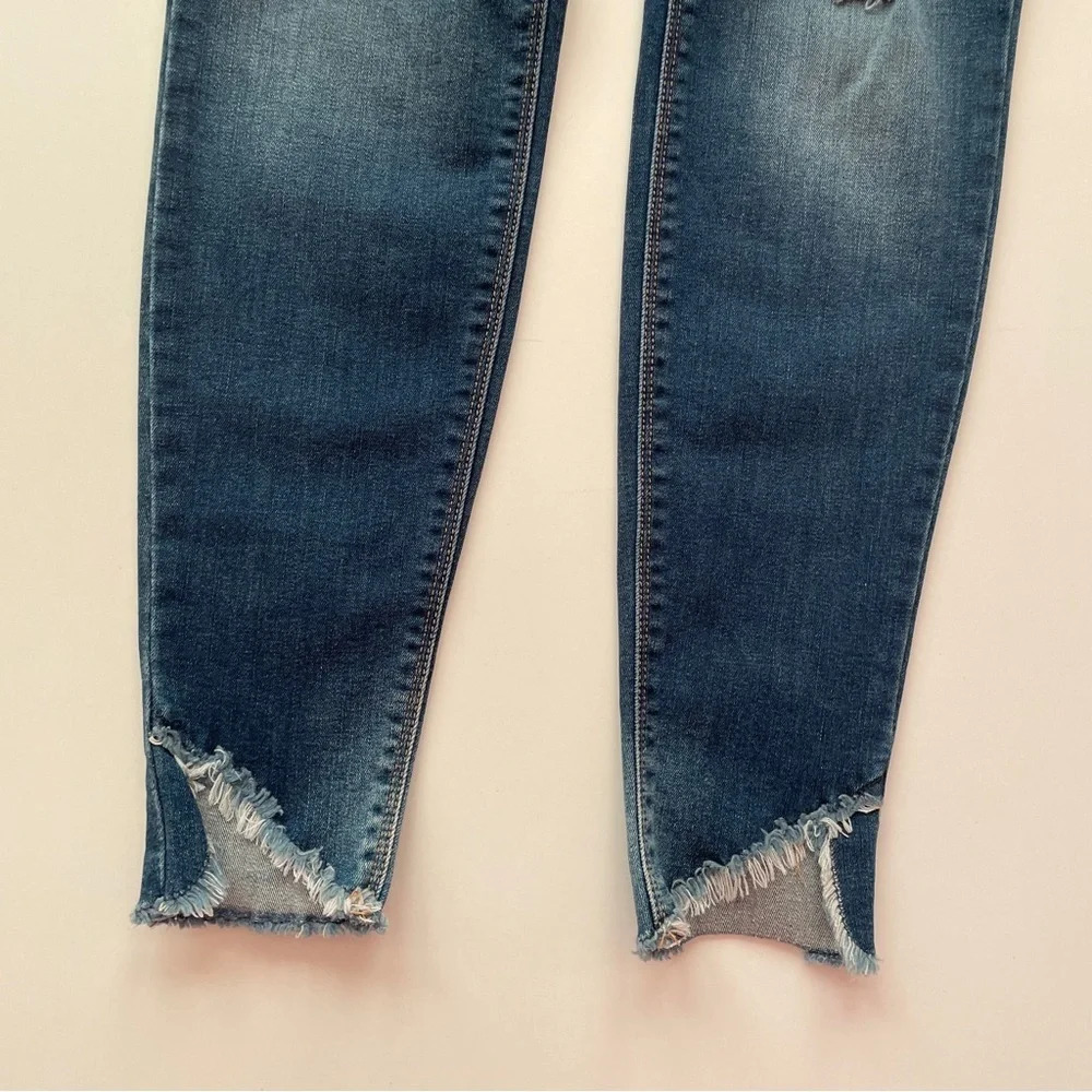 SNEAK PEEK Mid Rise Stretch Skinny Denim Distressed Blue Jeans Frayed Hem Size 7 - Picture 7 of 9